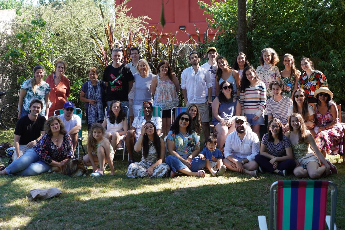 Foto grupal de la despedida de año del Departamento de Histología y Embriología, 2021.